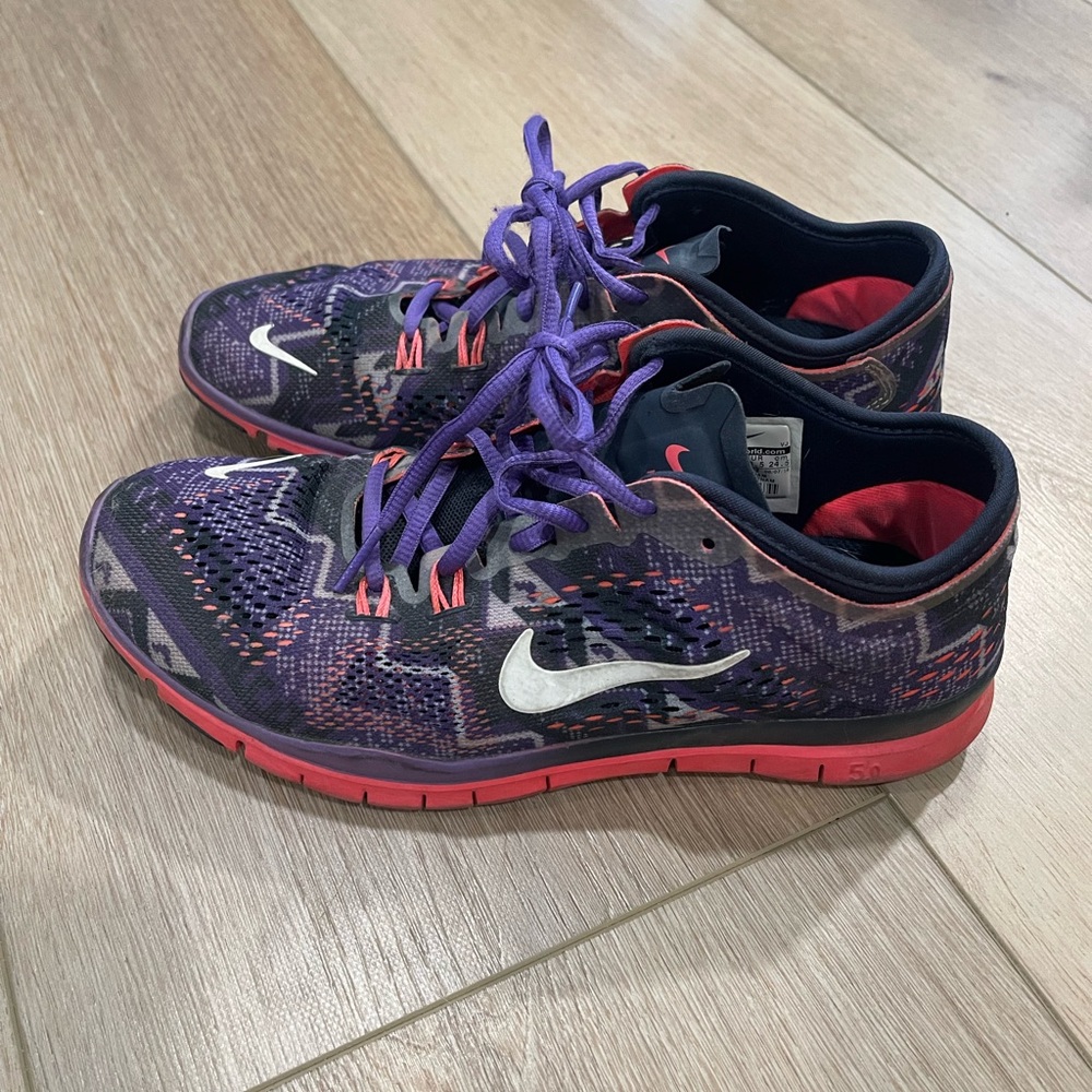 Women’s Nike Free TR Fit 4 Athletic Training Shoes - Purple Aztec Print Size 7.5